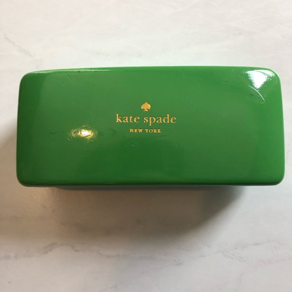 Kate Spade sunglasses case. - Picture 4 of 7